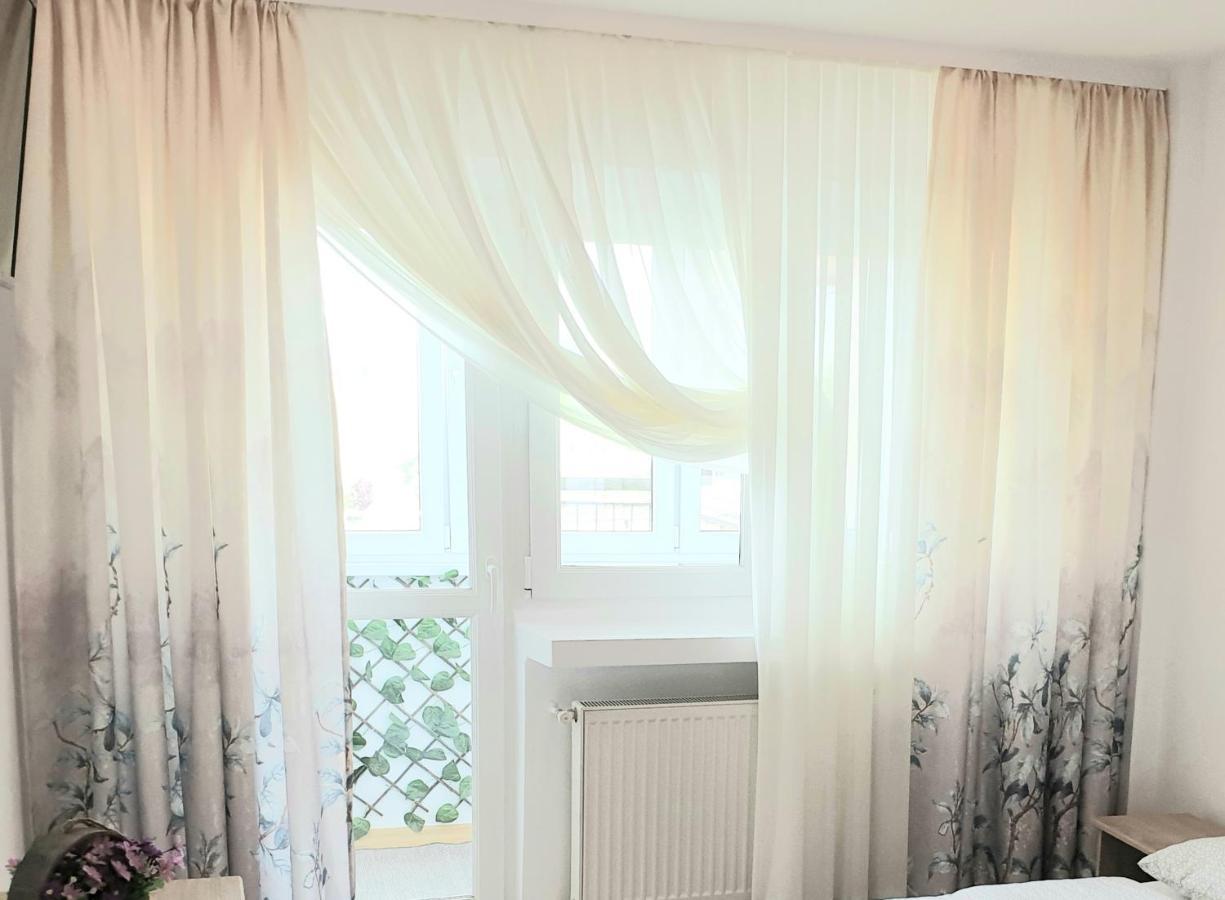 Apartament Carolina Parc Gyulafehérvár Kültér fotó