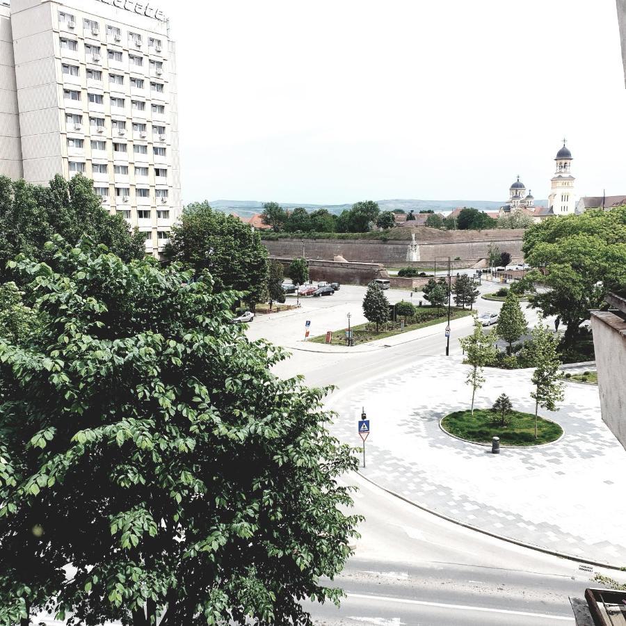 Apartament Carolina Parc Gyulafehérvár Kültér fotó