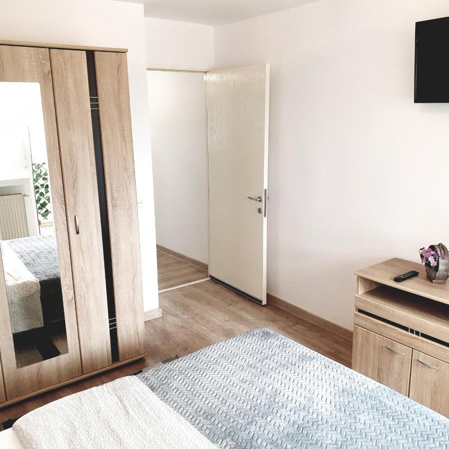 Apartament Carolina Parc Gyulafehérvár Kültér fotó