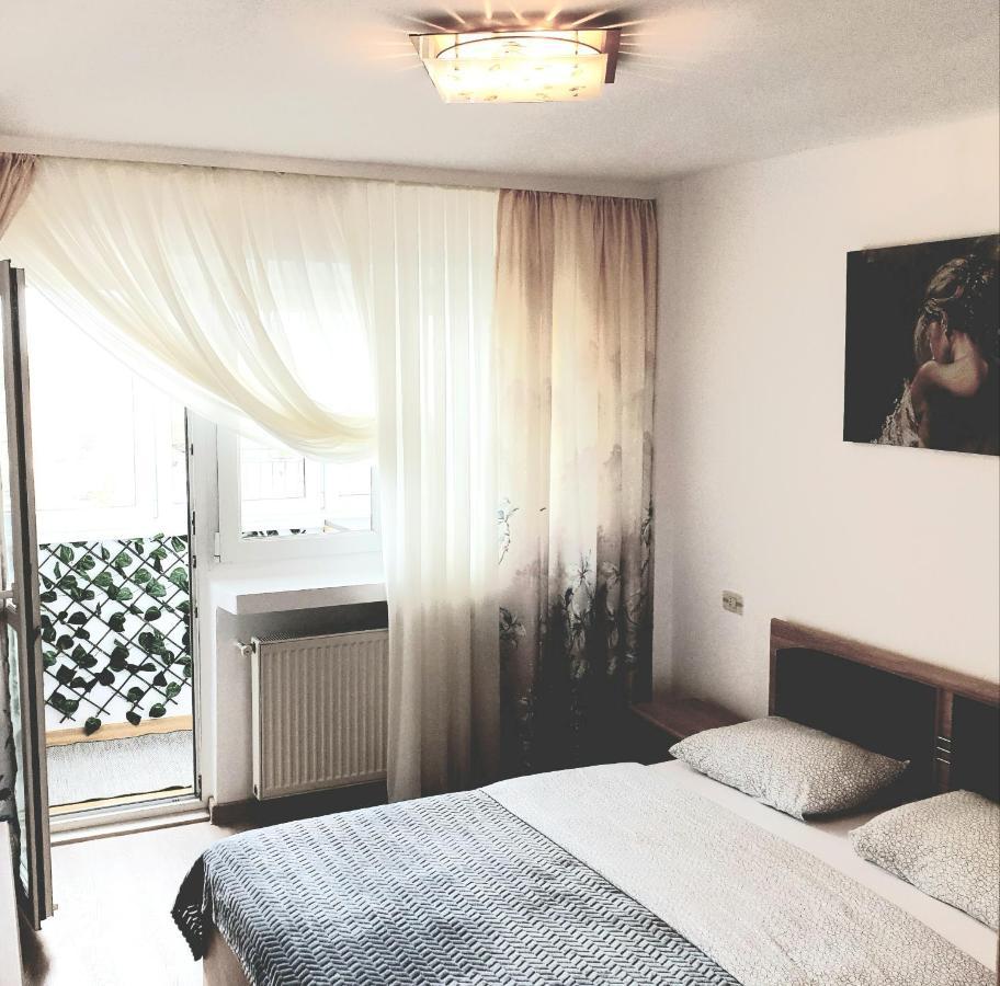 Apartament Carolina Parc Gyulafehérvár Kültér fotó